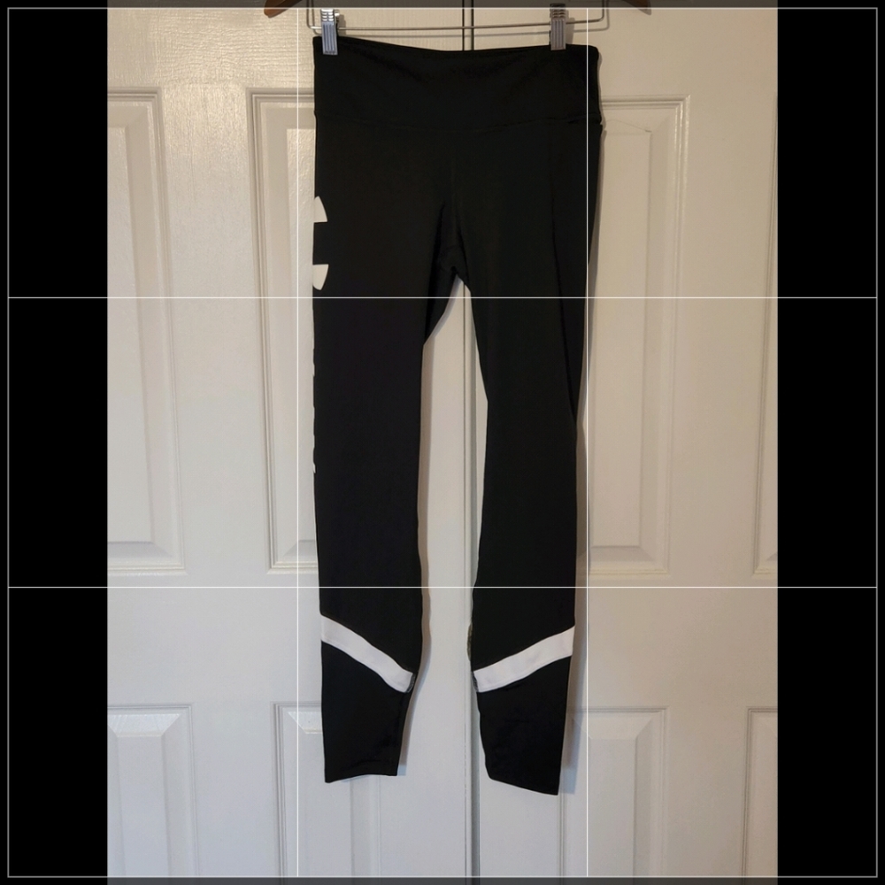 NWT Under Armor Heat Gear Running Leggings